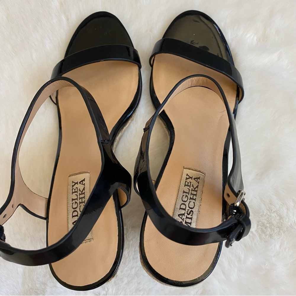 Badgley Mischka Glossy Black Patent Leather Sandals | Sz 6-1/2 - Picture 3 of 9
